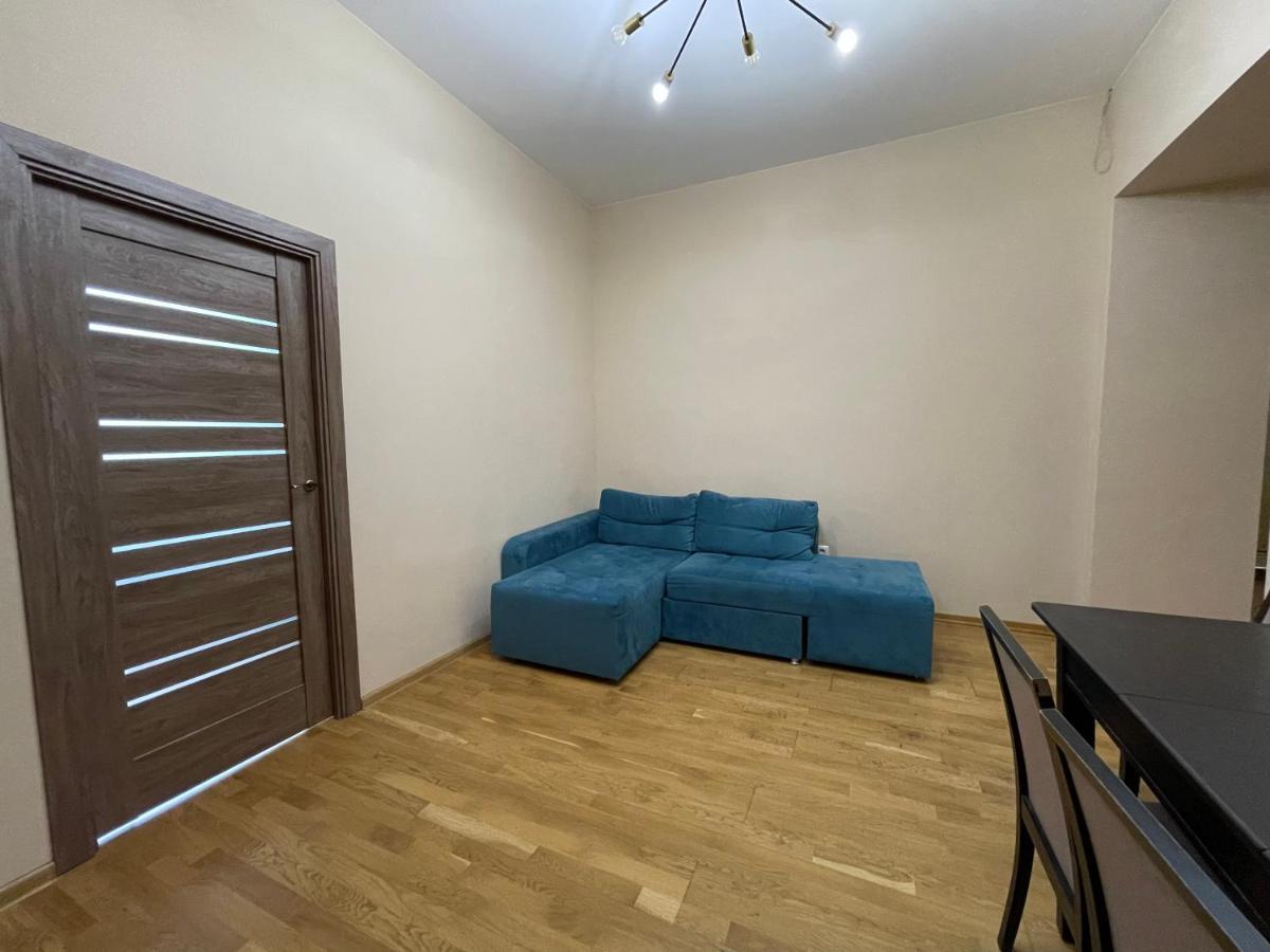 Avangard Qn Romana 26 Apart Leopoli Esterno foto