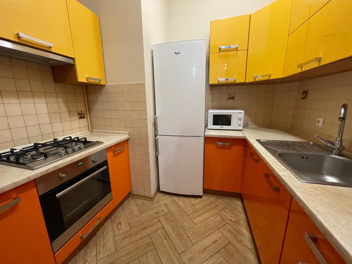 Avangard Qn Romana 26 Apart Leopoli Esterno foto