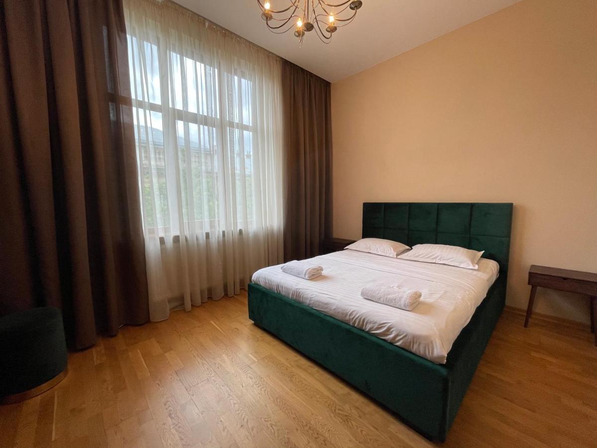 Avangard Qn Romana 26 Apart Leopoli Esterno foto